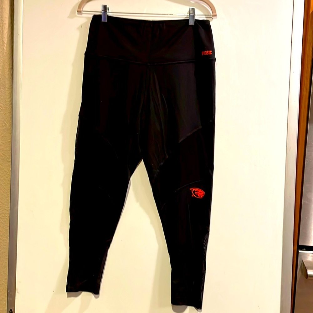 VS PINK leggings capris